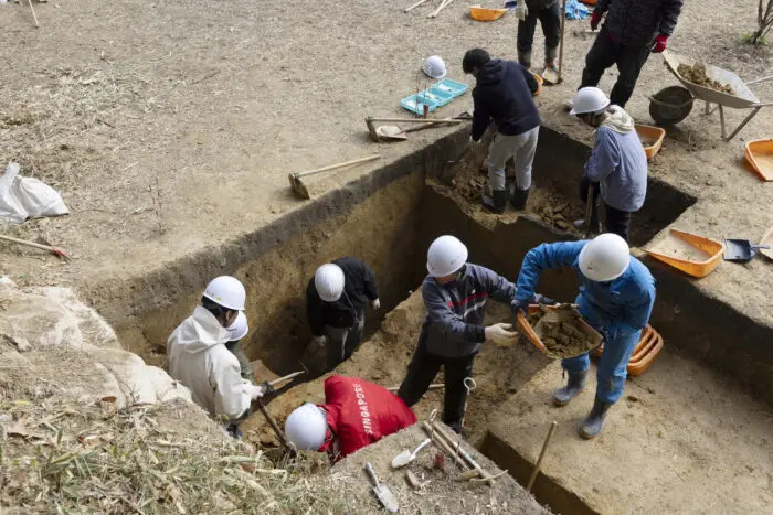 東乗鞍古墳2025年発掘調査 | 天理大学