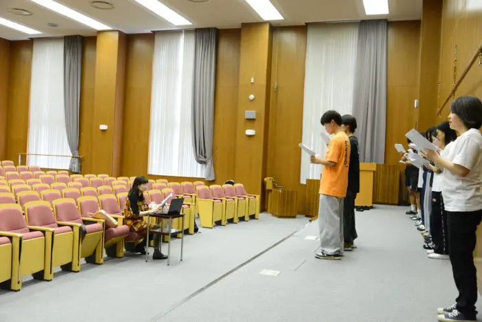 社会教育学科「生涯学習特論Ⅰ［文化芸術実践論］」～表現活動を通して