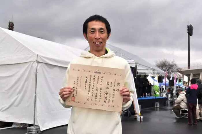 奈良マラソン2025のイベント会場などで天理大学の学生が
