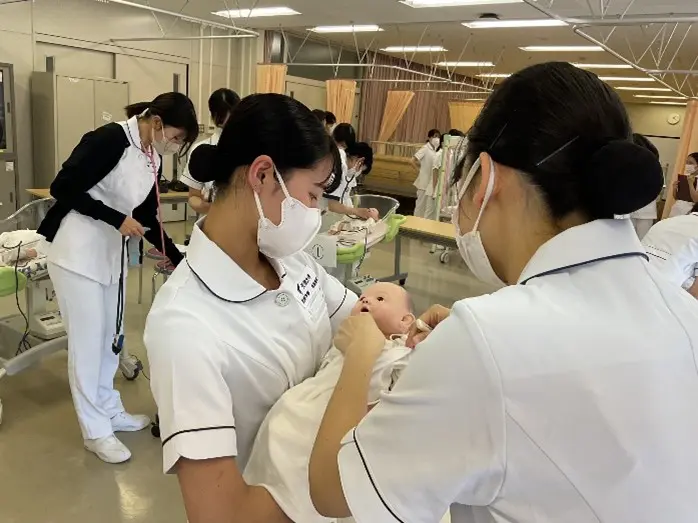 授業紹介：小児看護方法論】 | 天理大学